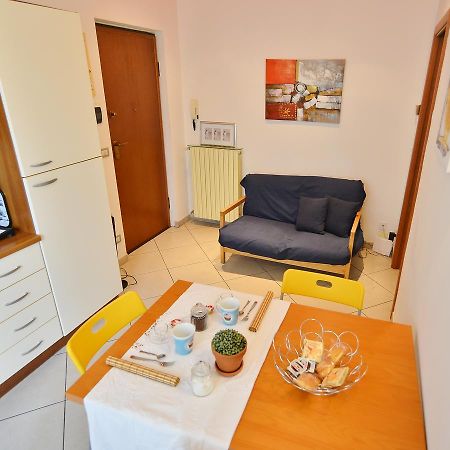 Casa Crissi Apartment Алба Екстериор снимка