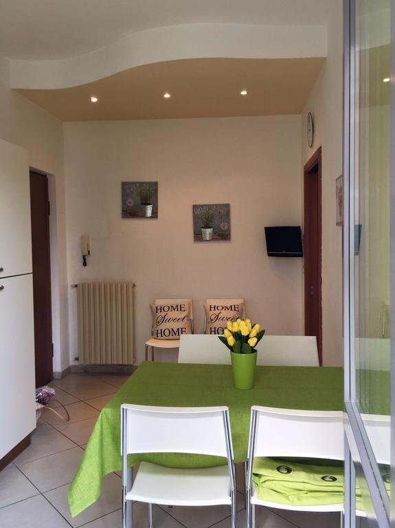 Casa Crissi Apartment Алба Екстериор снимка