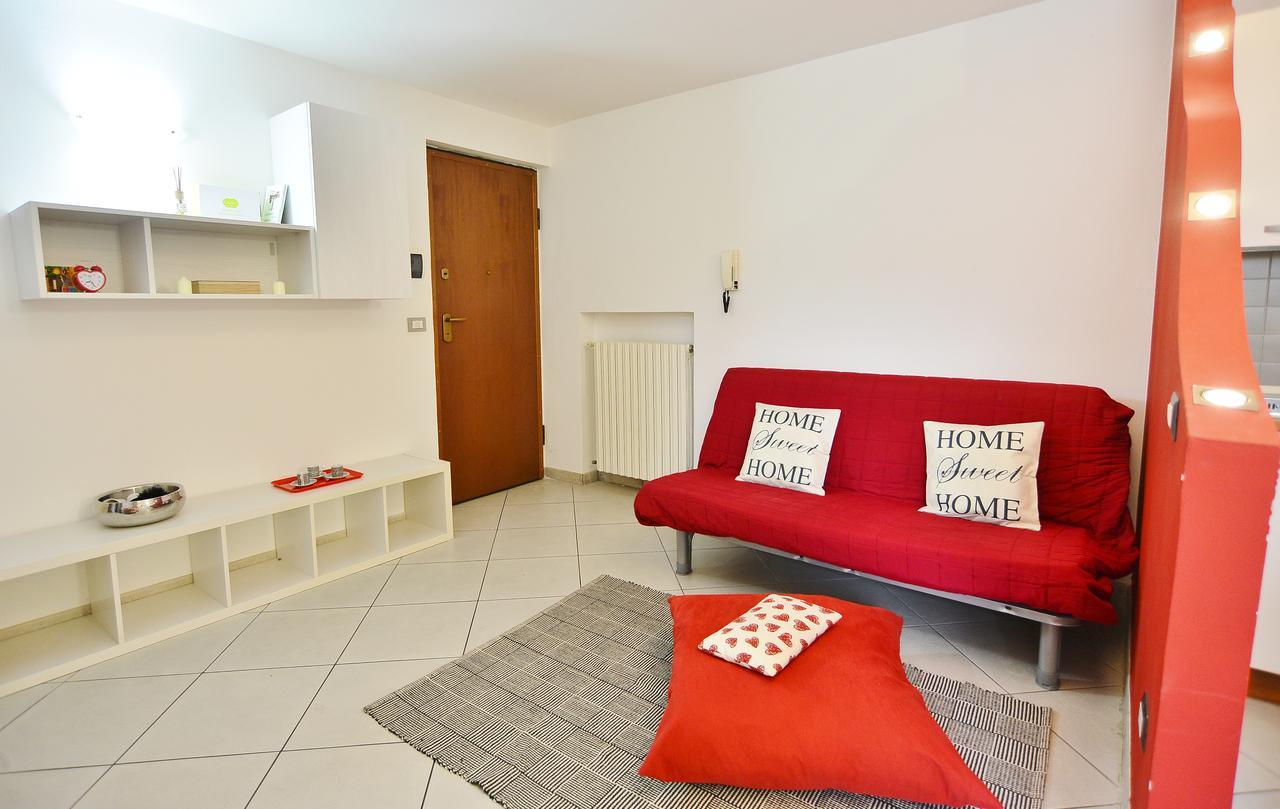 Casa Crissi Apartment Алба Екстериор снимка